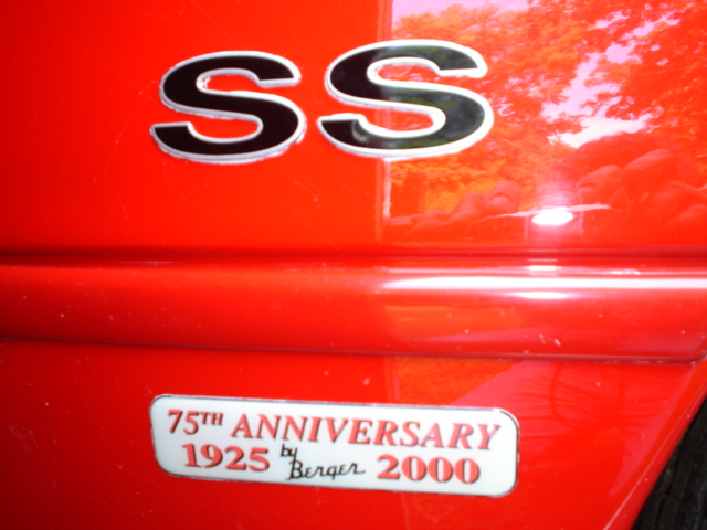 25SSVertRed (4).jpg