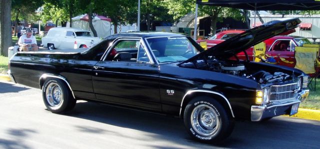 '454' - 4 speed - Cowl Hood - Restored