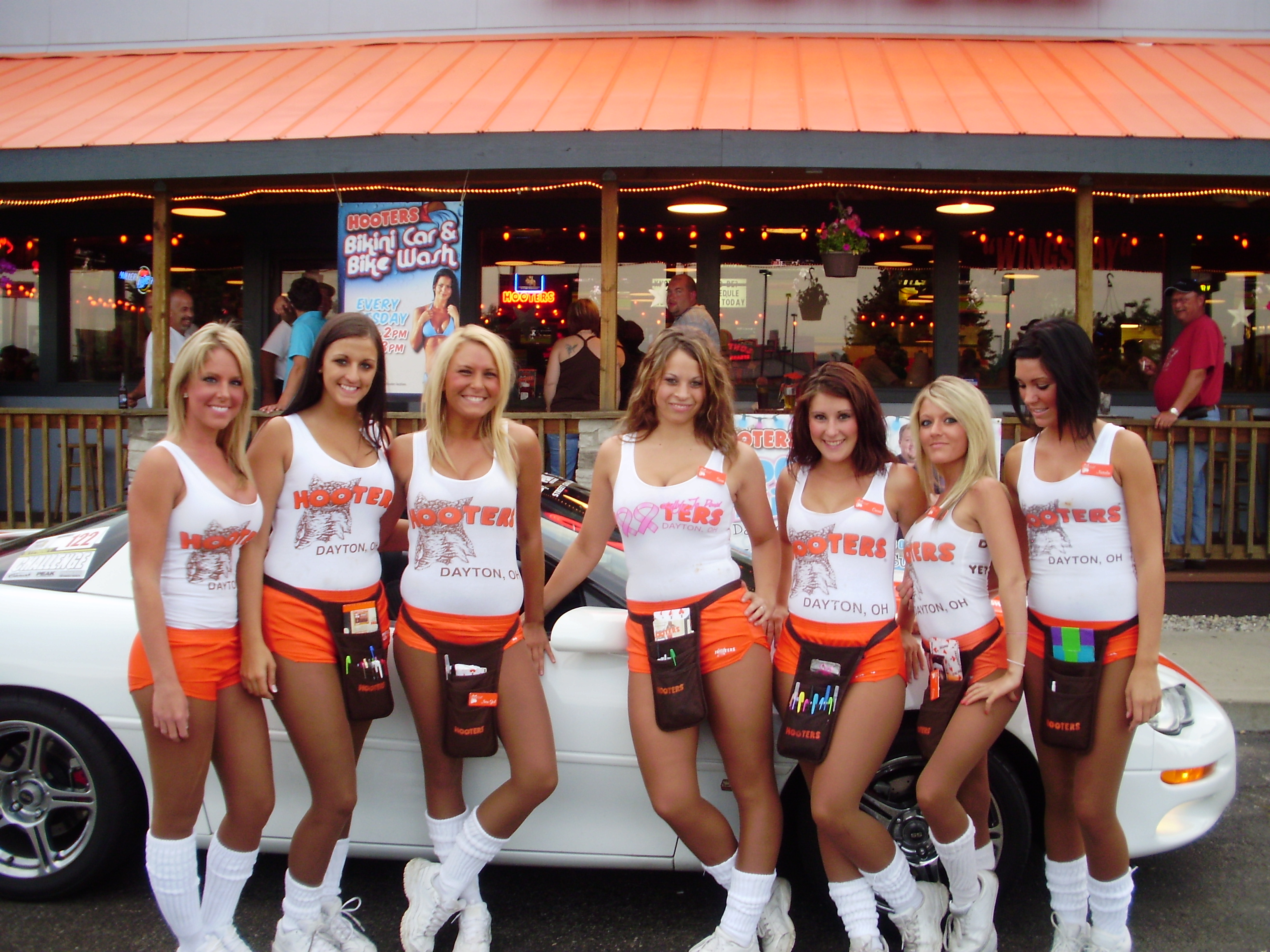 GMMG SS 45 Hooters.JPG