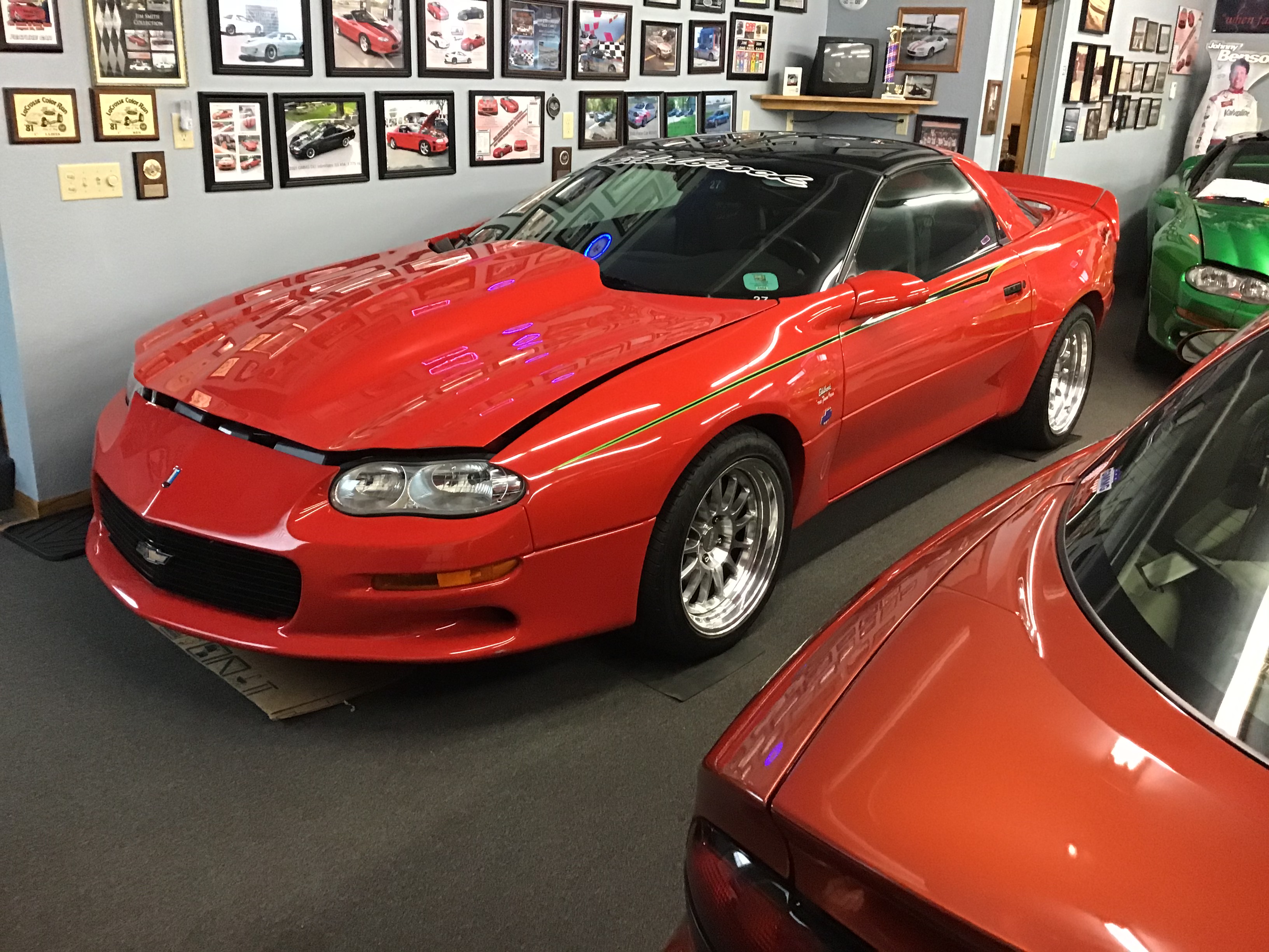 Showroom DH27 (2).JPG